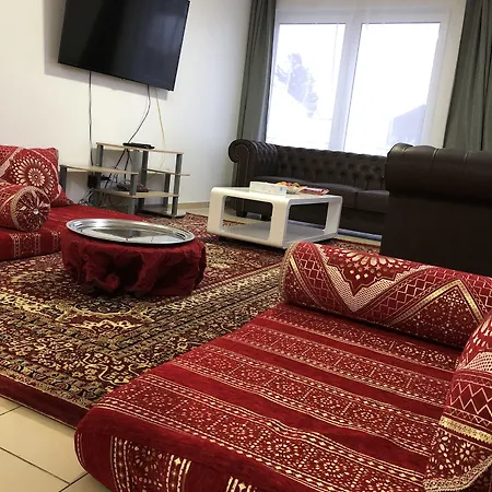 Sahara Falcon 4* Mnichov