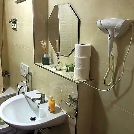 Sahara Falcon Apart-hotel 4*