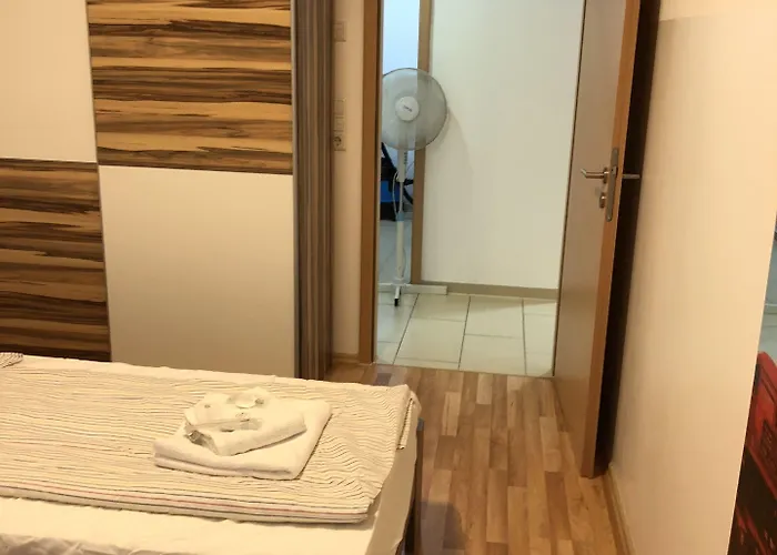 Sahara Falcon Aparthotel Munich