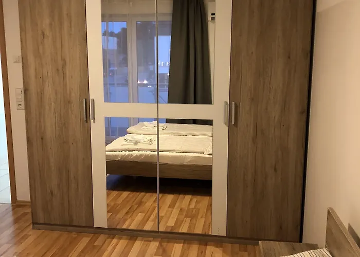 Sahara Falcon Aparthotel 4*