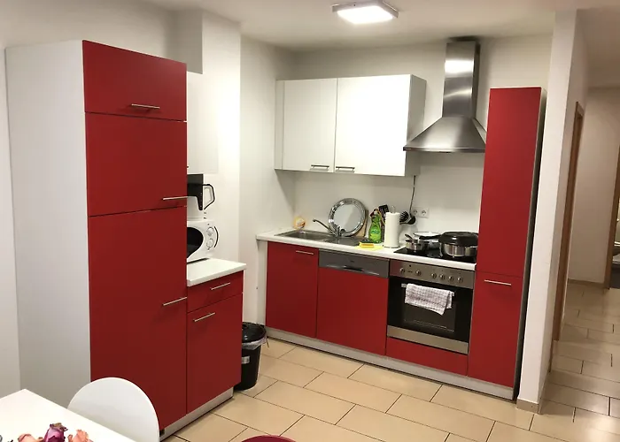 Sahara Falcon Aparthotel