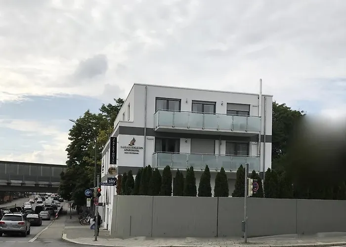 Sahara Falcon Aparthotel