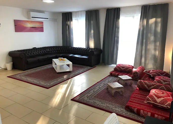 Aparthotel Sahara Falcon