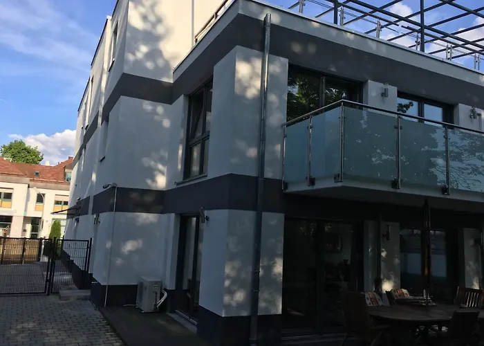 Sahara Falcon Aparthotel Munich