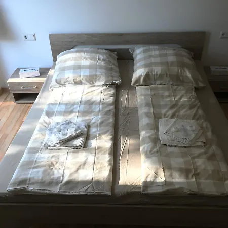 Sahara Falcon Aparthotel 3*