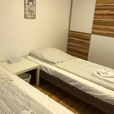 Sahara Falcon Aparthotel Munich